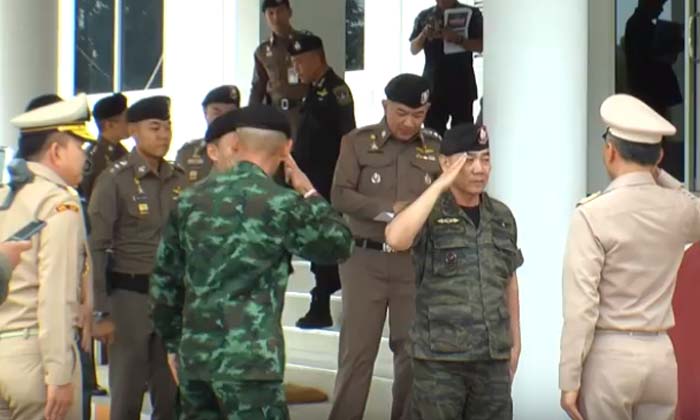 ผบ.ตร.บินด่วน! แถลงยาบ้า 16 ล้านเม็ดพื้นที่เชียงราย-ตามคดีกำนันม้ง
