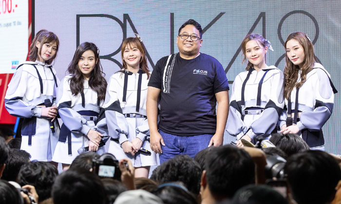 ไบเทคแตก! BNK48 เยือนงานโมบายเอ็กซ์โปร 2019