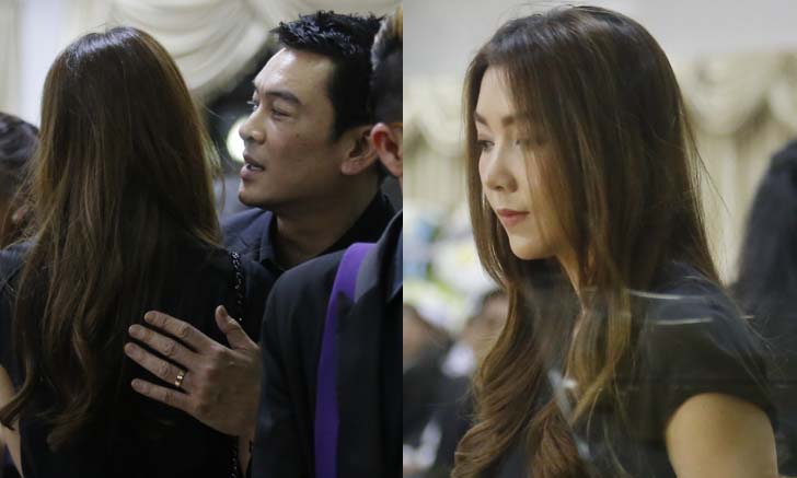 "วุ้นเส้น วิริฒิพา" ให้กำลังใจ "ชาคริต-แอน" ร่วมฟังสวดอภิธรรม "คุณแม่สมลักษณ์"