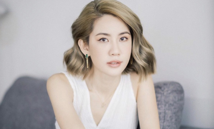 พี่สาว \