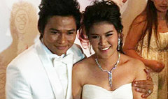 งานแต่งจา พนม บุ้งกี๋ บรรยากาศหวานชื่น