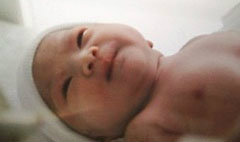 อ้อม พิยดา คลอดลูกสาวน้องนาวาแล้ว