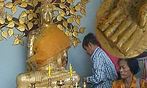 ชาวกรุงเก่าฮือฮา! พระพุทธรูปมี 11 นิ้ว