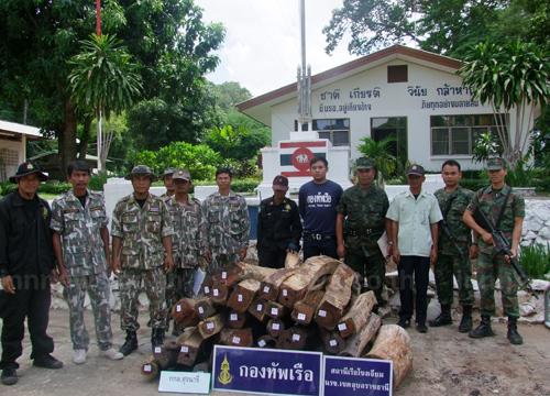 ทหารน้ำอุบลฯยึดไม้พะยูง35ท่อนมูลค่า 1 ล.