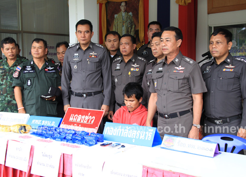 ตร.อุบลฯจับหนุ่มค้ายาบ้า-ยึดไม้พะยูง