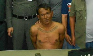 หนุ่มบุกข่มขืนสาวใหญ่ ถูกจับเพราะเมาหลับคาบ้าน!