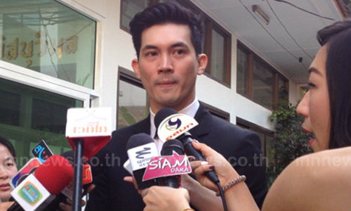 เคน ธีรเดช เศร้าเผาศพพ่อ เพื่อนวงการร่วมอาลัยวัดธาตุทอง