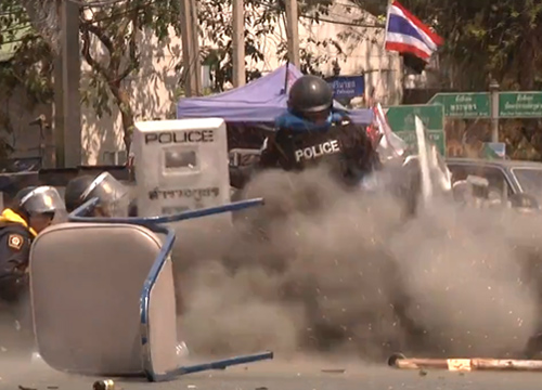 ตร.เตะระเบิดเปิดใจทำตามสัญชาตญาณ