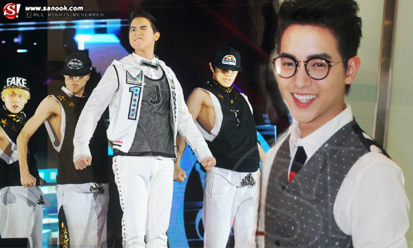 อูวว์! เม้าท์แรงคอนเสิร์ต “เจมส์ จิ” บัตรแพง ที่นั่งเหลือเพียบ