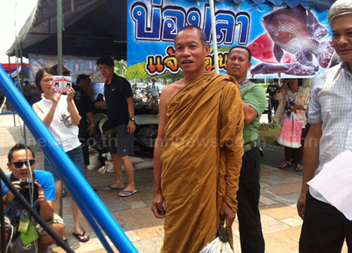 หลวงปู่ผุดแนวคิดใช้ม.3แก้ปัญหาบ้านเมือง