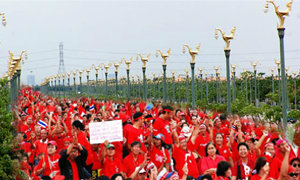 "จตุพร"คาดศาลรธน.ชี้ชะตานายกฯ 7 พ.ค. เตรียมจัดชุมนุมใหญ่ถนนอักษะ 6พ.ค.