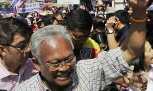 สุเทพ รอประกาศวันเผด็จศึก 30 เม.ย.เดินชวนบินไทยร่วมชุมนุมวันนี้