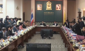 ผบ.ทร.ประชุมทบทวนโครงการแท็บเล็ต