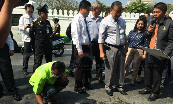 ขรก.-ลูกจ้าง กทม.เฮ ชายหมู เซ็นจ่ายโบนัส 2 พันล้านแล้ว