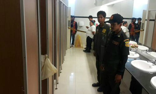 ผงะ!! พบศพทารกในห้างย่านอ่อนนุช เชื่อทำพิธีไสยศาสตร์