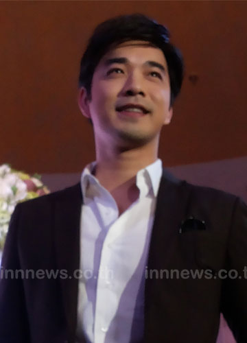 เจมส์ เรืองศักดิ์