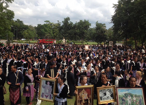 ชาวเขาเผ่าม้งเชียงใหม่5พันถวายความอาลัย