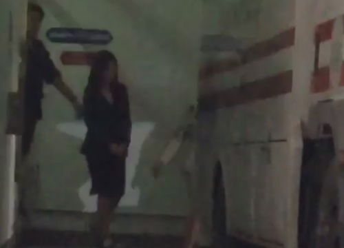 จนท.คุมตัวหมอนิ่มพร้อมทนายส่งเรือนจำมีนบุรีแล้ว