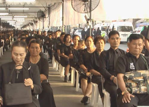 พัทลุง,จันทบุรี,ประจวบคีรีขันธุ์กราบพระบรมศพ