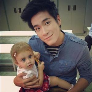 อาเล็ก ธีรเดช