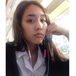 มิน พีชญา