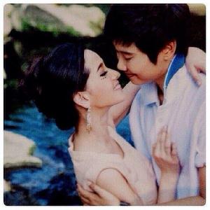 โม อมีนา