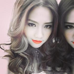 เมทัล สุขขาว
