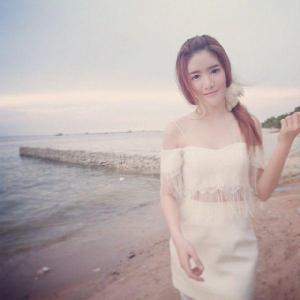 แกรนด์ เดอะสตาร์