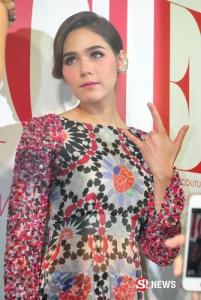 ชมพู่ อารยา