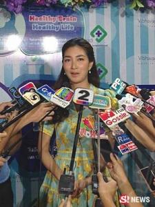 แพนเค้ก เขมนิจ