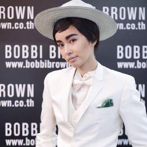 ปอย ตรีชฎา