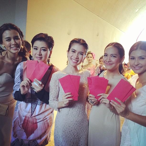 คลิกชมภาพต่อไป คลิกชมภาพต่อไป