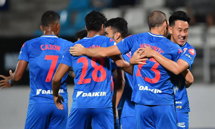 ขึ้นที่ 3! ฉลามชล เปิดบ้านเฉือนหวิว แข้งเทพ 1-0 ศึกโตโยต้า ไทยลีก