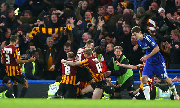 แบร็ดฟอร์ดรัว 4 เม็ดหักเขี้ยวสิงห์ 4-2 เขี่ยร่วงเอฟเอรอบสี่ (คลิป)